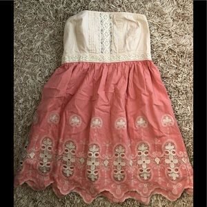 Gently used strapless embroidered dress w/ pockets